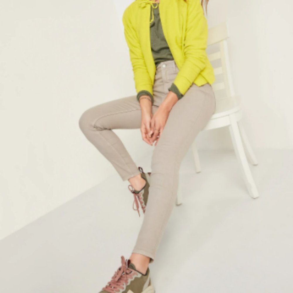 Extra High-Waisted Rockstar 360° Stretch Super Skinny Jeans for Women